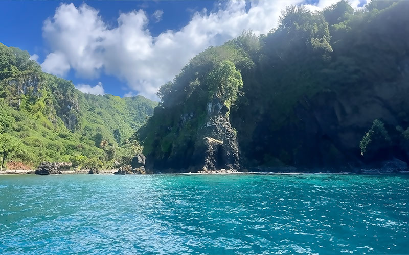 Falaises te Pari Falaises te Pari